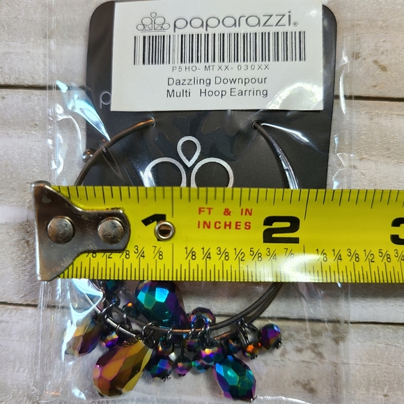 Papparazi Oil Spill-Dazzling Downpour Multi Hoop E - Picture 3 of 3